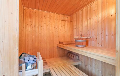 Nice Home In Rechlin With Sauna - image 5