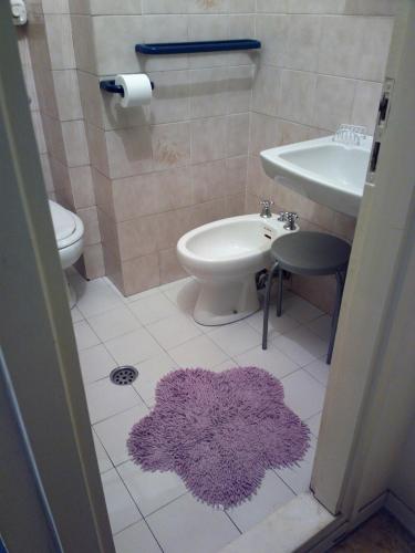 Triple Room with Garden View image 5
