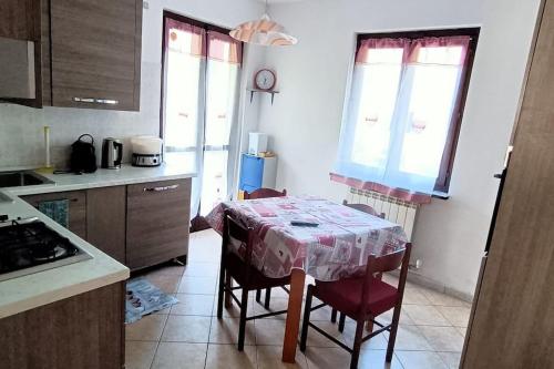 virtuve, Maison Lella in Pontey