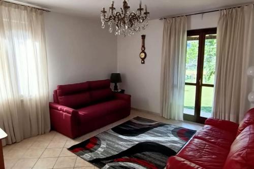 Koplietošanas atpūtas telpa ar TV, Maison Lella in Pontey