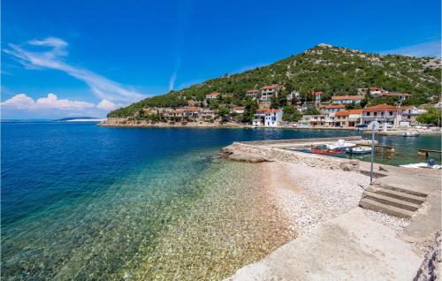 pludmale, Stunning Apartment In Senj With Kitchen in Starigrad (Ličko-Senjska)