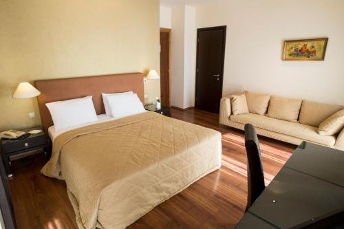 Davitel - Tobacco Hotel - image 4