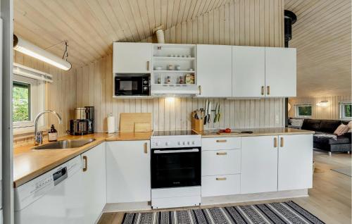 Cocina, Holiday Home Blatopvej Væggerløse in Vaeggerlose