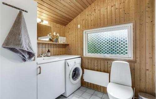 Baño, Holiday Home Blatopvej Væggerløse in Vaeggerlose