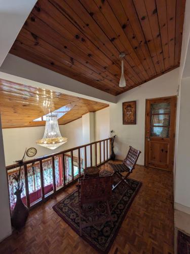 Aashirwad Homestay Kullu in Gharakar