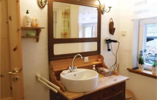 Bathroom, Stunning Home In Spangenberg With Wifi in Spangenberg