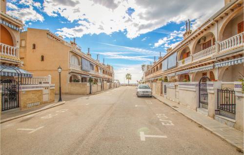 Three-Bedroom Holiday Home in Santa Pola - image 11