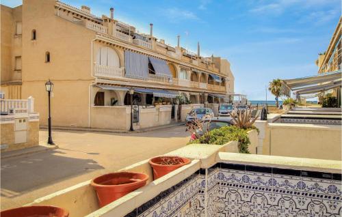 Three-Bedroom Holiday Home in Santa Pola - image 7
