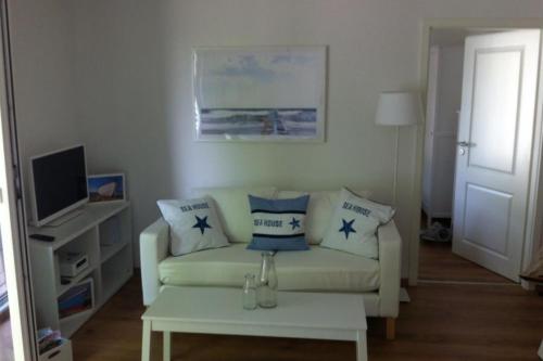 Apartment image 10