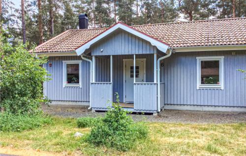 外部景觀, Lovely Home In Yngsjo With Sauna in 恩斯約
