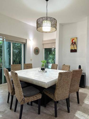 Maravillosa Villa, KOVAY Gardens Punta Mita in Cruz de Huanacaxtle, Mexico