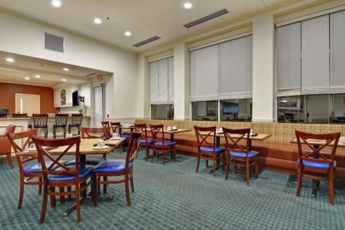 Hilton Garden Inn Appleton/Kimberly – Kimberly, WI