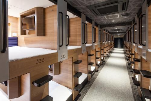 Y's Cabin Osaka Namba