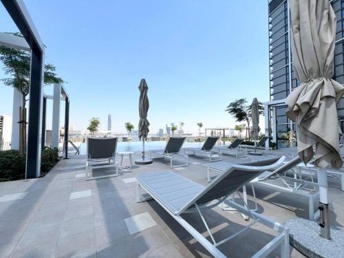 Stylish 1 Bedroom High Floor in Creek Edge, Dubai (photo 9)