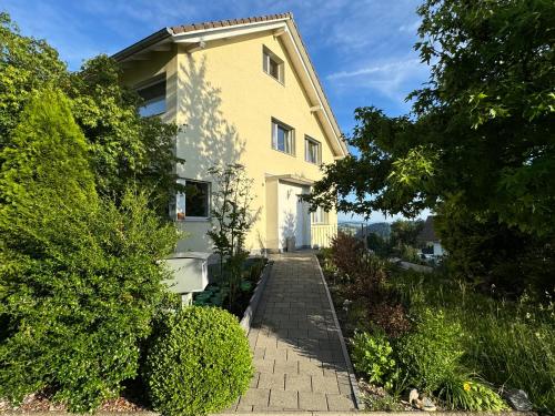 Villa Modern in Ufhusen, Schweiz