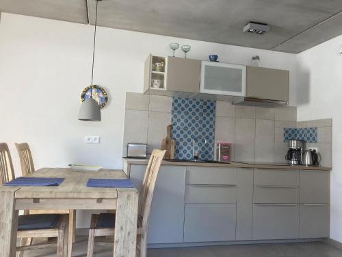 virtuve, Querhaus Kanzem in Kanzem
