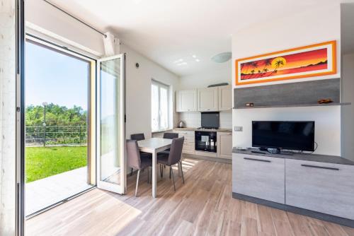  JOIVY Villa Guanna - Charming Flat with Garden in Velva