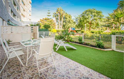 Beautiful apartment in El Campello w/ Outdoor swimming pool WiFi and Outdoor swimming pool - main image