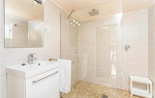 Holiday Home Puerto de Alcudia with Fireplace I - image 10