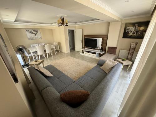 Ak Home Dublex - apartment in 伊斯梅特帕薩
