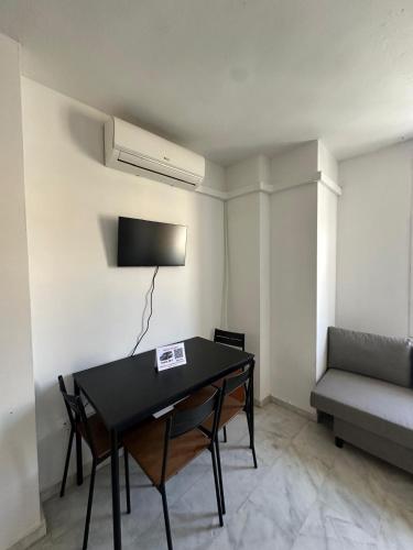 PLAYA HUELIN Apartamentos 3