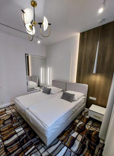 Hotel Kazimierz I - Tap to explore photos