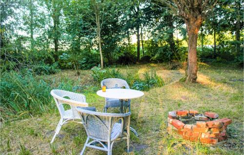 Vista exterior, Cozy Home In Wingst With Sauna in Wingst