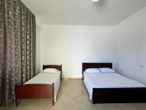 Double Room image 1