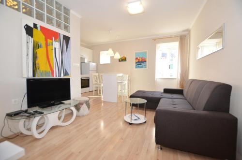 Riviera Apartment
