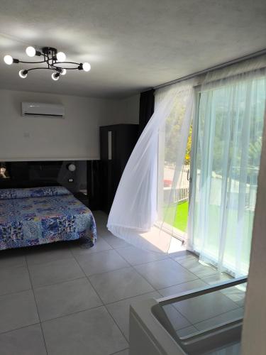 Double Room with Spa Bath