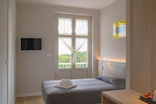 Superior Single Room with Sea View room in Hotel Tritone