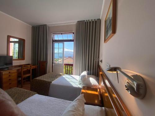 ทัศนียภาพ, Apartamentos Turisticos Verdemar in ฮอตา