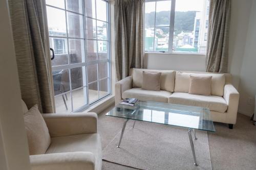 3 bedrooms, 3 beds