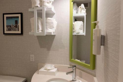 Hampton Inn Kent/Akron Area - image 11