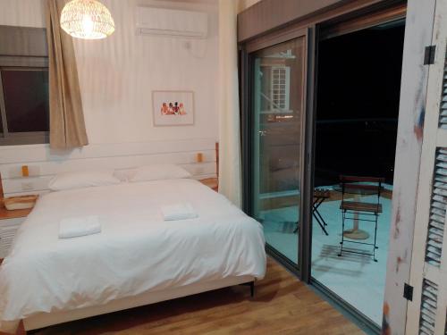 Beautiful beach apartment in Ashdod