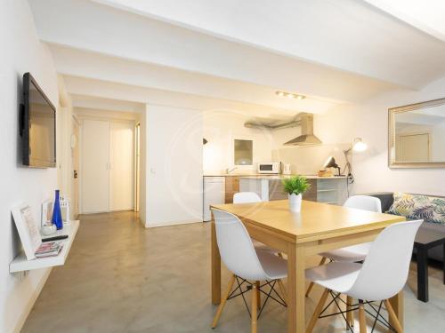 Apartamento en Villarroel 3