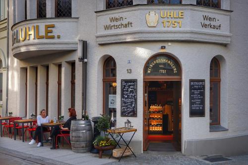 Weinhaus Uhle 4