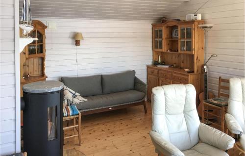 Stunning Home In Farsund With Wifi in Farsund