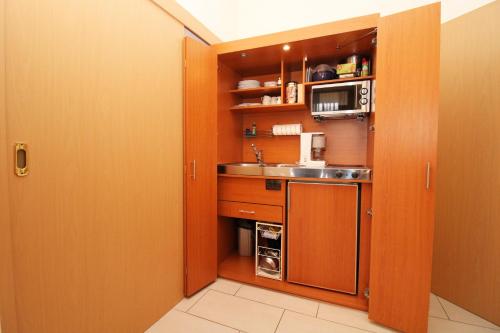 Kitchen, Residenz Waldkrone Fewo 111 in Ostseebad Kuhlungsborn