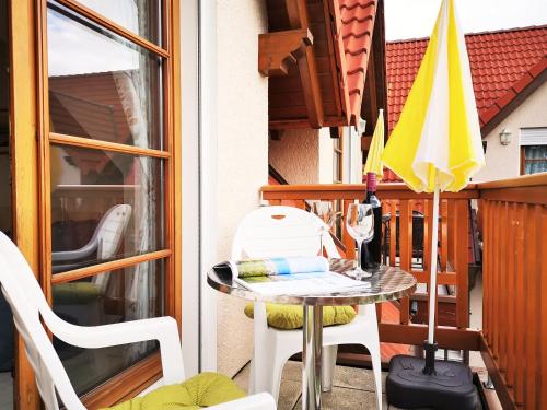 Appartementhaus Kirchweg 19 Fewo 11 - SEESCHWALBE