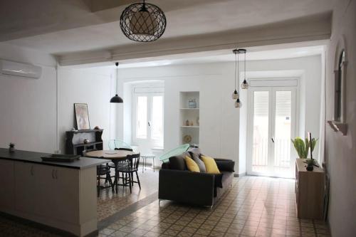 El Terrer 1834 Apartament in Szentpedor