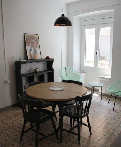 El Terrer 1834 Apartament in Szentpedor