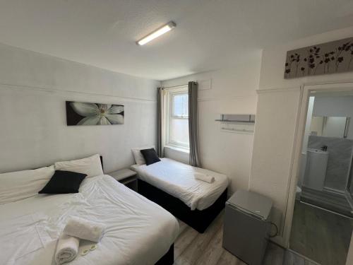 Henson Hotel Pleasure Beach - image 10