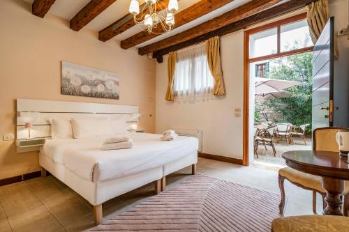 Residenza Centopietre - Dorsoduro by Wonderful Italy, Venice