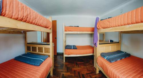 1 bunk bed