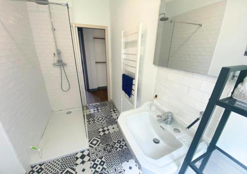 Le Grand Cerf - Poitiers - Gare Le Grand Cerf - Poitiers - Gare