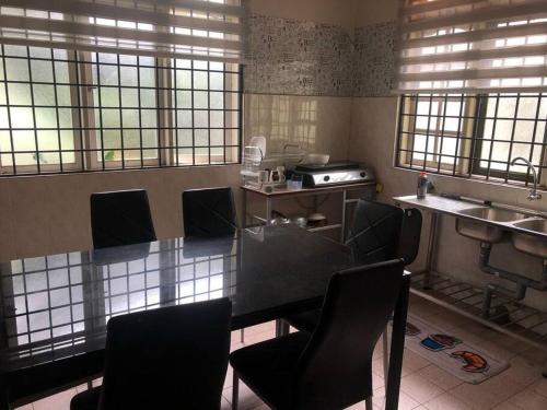 Putri Homestay Bungalow at UMK Pengkalan Chepa in Pengkalan Chepa