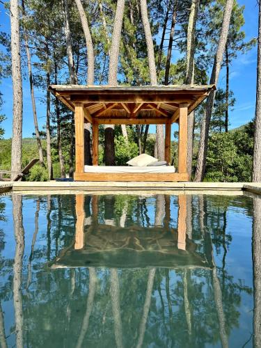 natur o lodge piscine BnB Foussignargues