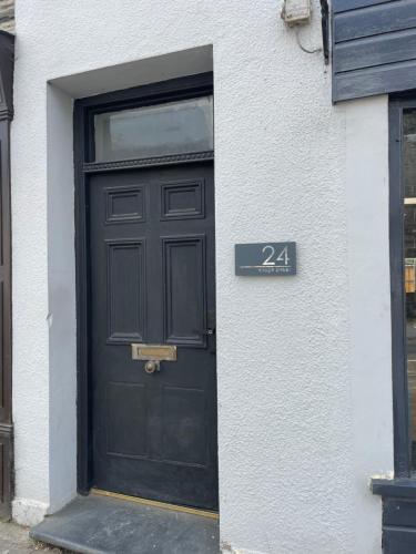 A szálláshely kívülről, Flat 1 in Lampeter