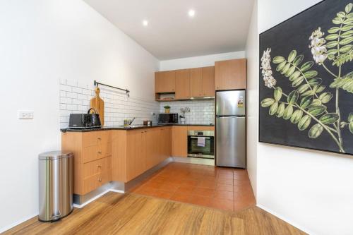 مطبخ, Modern Apt in the Heart of Old Kingston - Hosted by CanStay in كنجستون